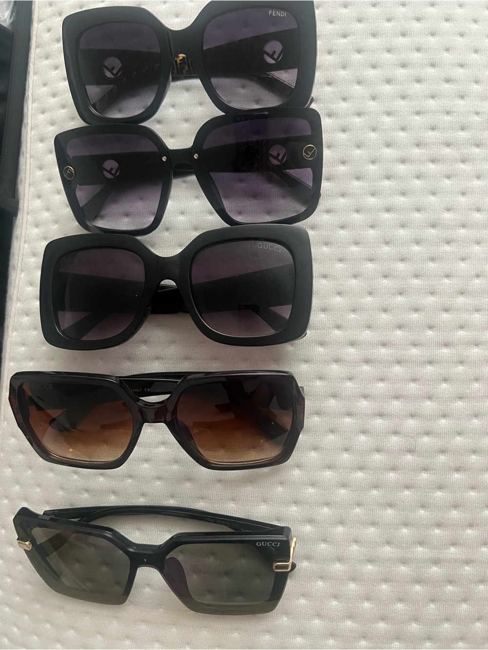 5 pair of sunglasses - Picture 2 of 5